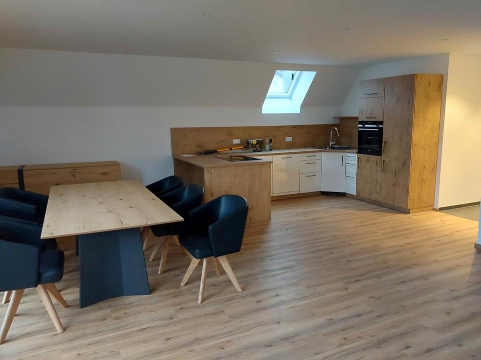 Thumbnail-Hochwertige DG Wohnung