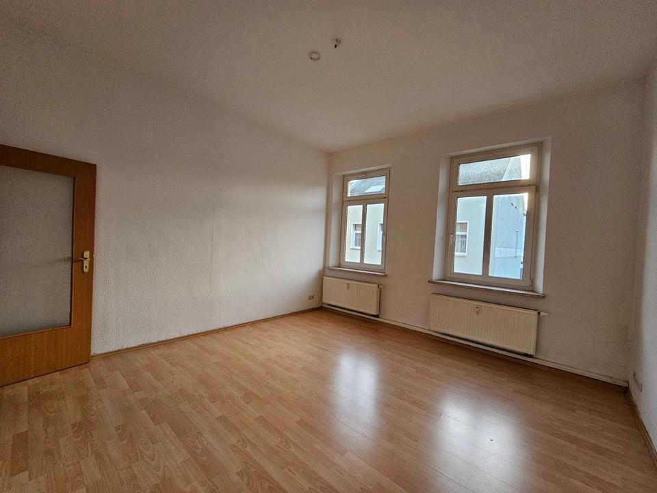 Thumbnail-Gepflegte 5-Zimmer-Wohnung im 1. OG in Werdau
