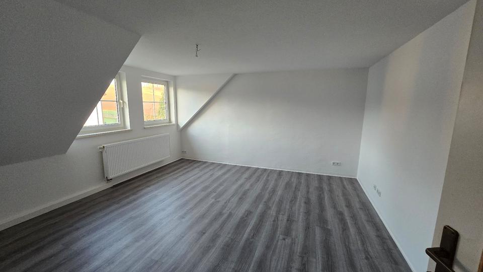 Thumbnail-*** helle 2-Raum Dachgeschosswohnung mit Wohlfühlgarantie ***