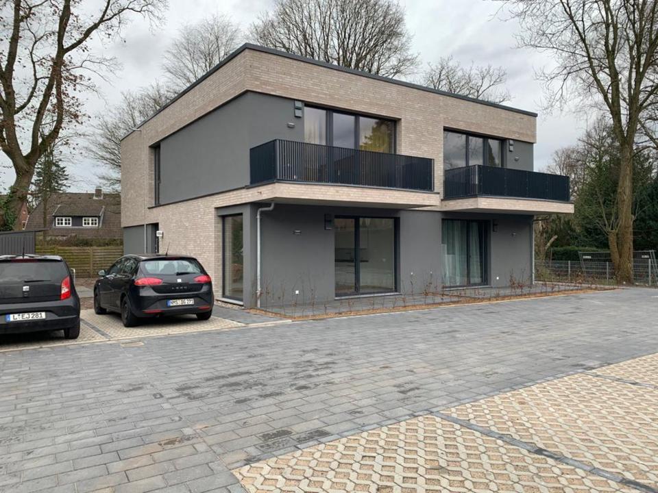 Thumbnail-Moderne 2-Zimmer-Wohnung in Hamburg-Poppenbüttel