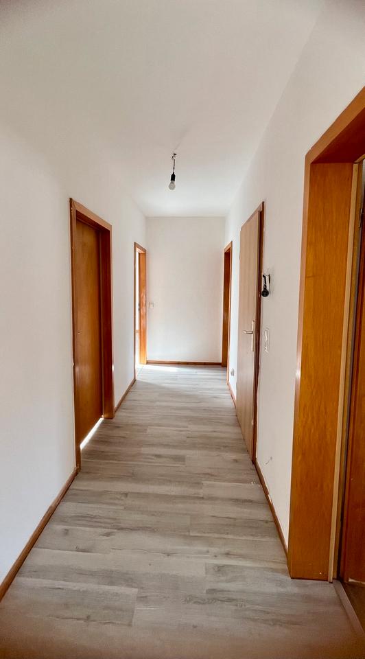 Thumbnail-Frisch renovierte 3 Zimmerwohnung