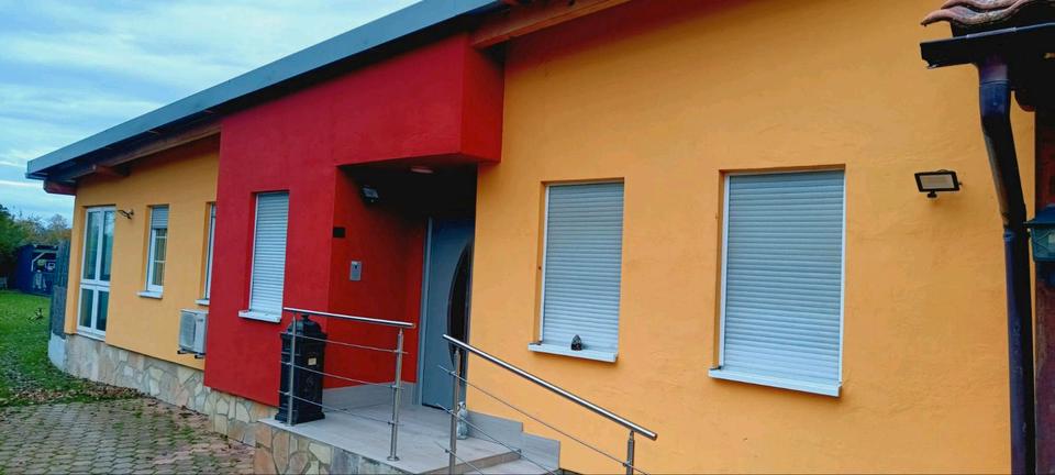 Thumbnail-Modernes Einfamilienhaus (Bungalow Baujahr 2022) nahe Rust