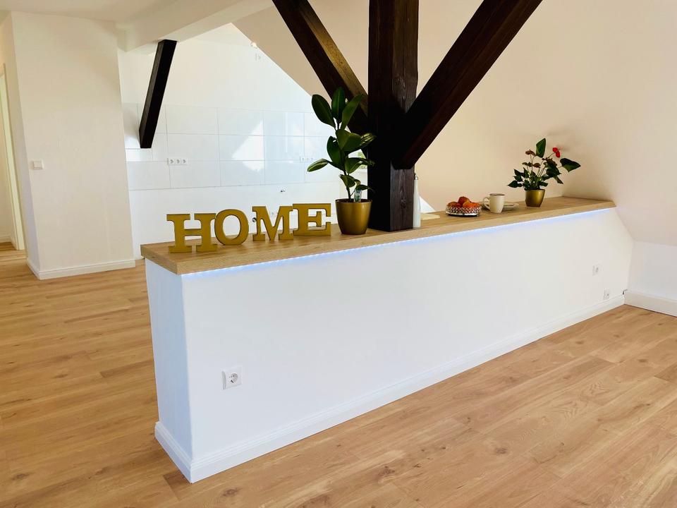 Thumbnail-Sanierte 4-Zimmer Dachgeschosswohnung inkl. Außenstellplatz