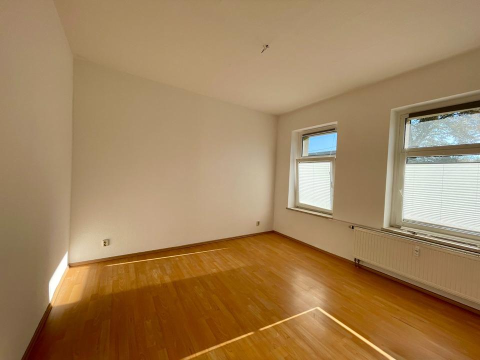 Thumbnail-2-Zimmer-Wohnung im EG, Einbauküche, ab Juli frei (47 m²)