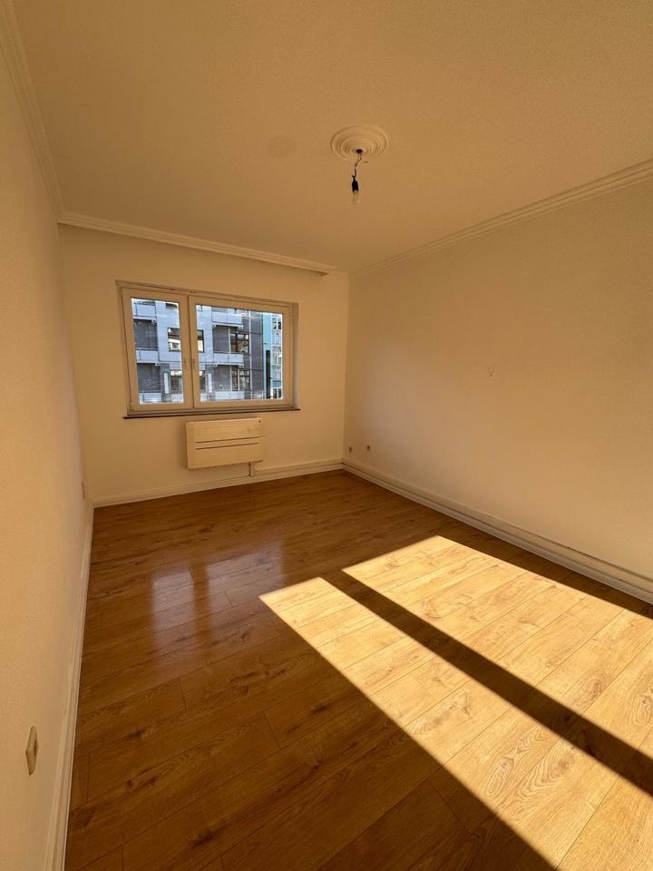 Thumbnail-Kein Makler (leerstehend) - WG-geeignet