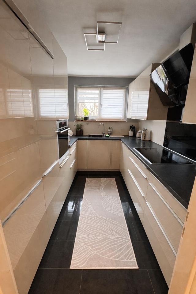 Thumbnail-3-Zimmer Wohnung in Niederursel