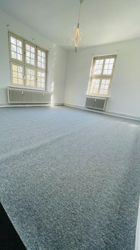 Thumbnail-3-Zi 90m² in ehemaligem Schulgebäude