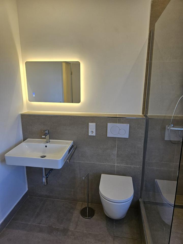 Thumbnail-Möbliertes Zimmer – All-In-Miete – WG 1 Zimmer Wohnung