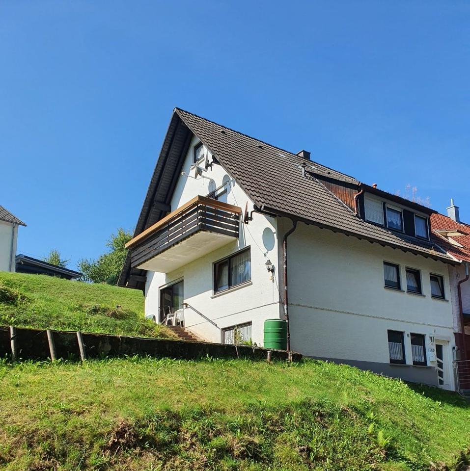 Thumbnail-Doppelhaushälfte mit 2 Whg. | 118 m² | Ortsrandlage | in 72297