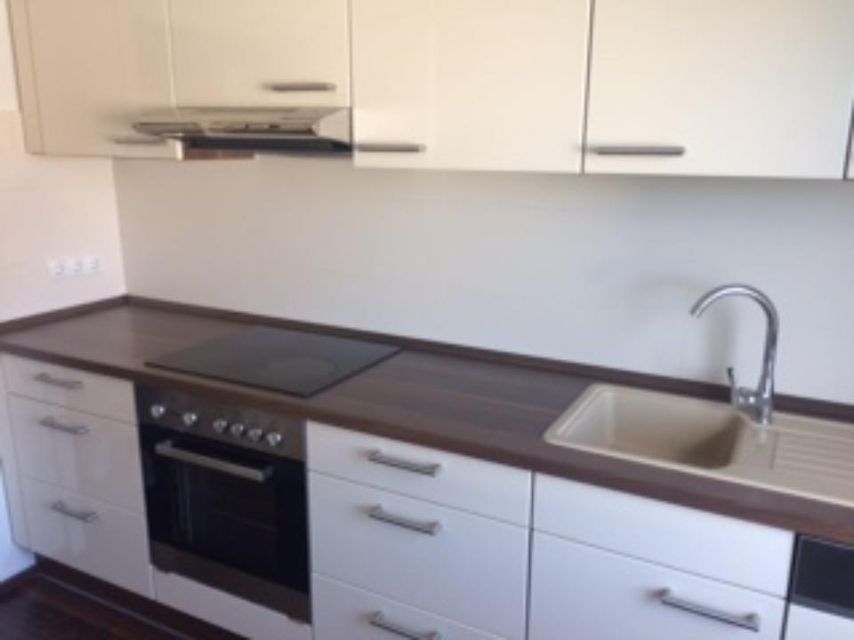 Thumbnail-helle 3 Zimmer Wohnung mit Einbauküche in Wathlingen zu mieten