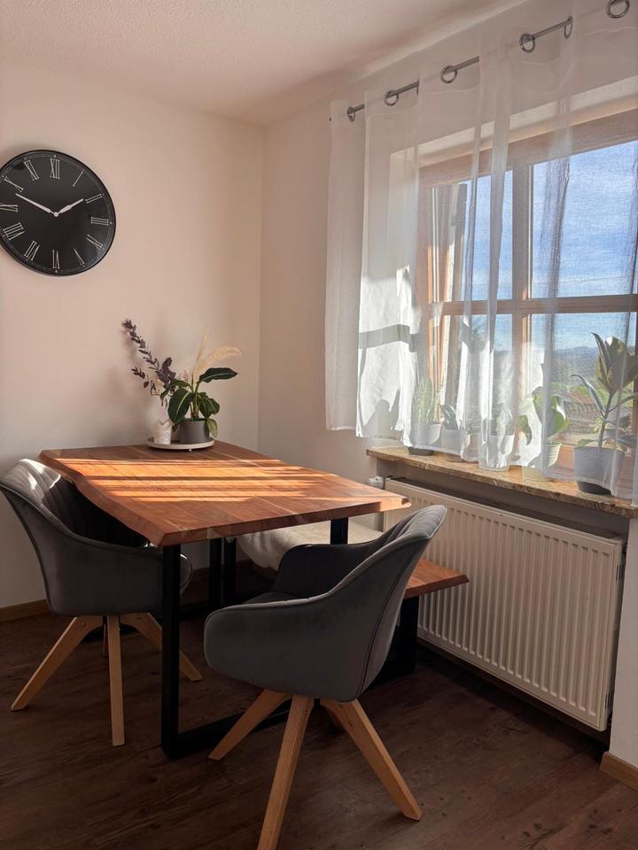 Thumbnail-Schöne Dachgeschosswohnung zu vermieten