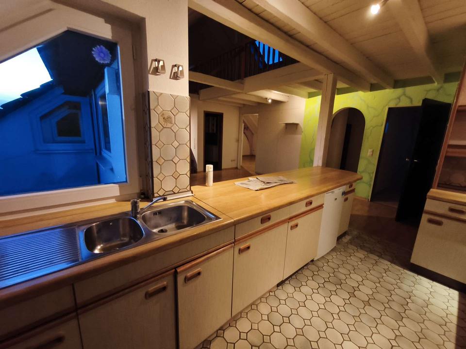 Thumbnail-GRoßE Maisonette- DG Wohnung zu vermieten