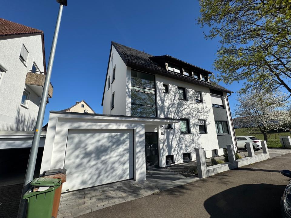 Thumbnail-Attraktives 3-Familienhaus mit Einliegerwohnung – kernsaniert