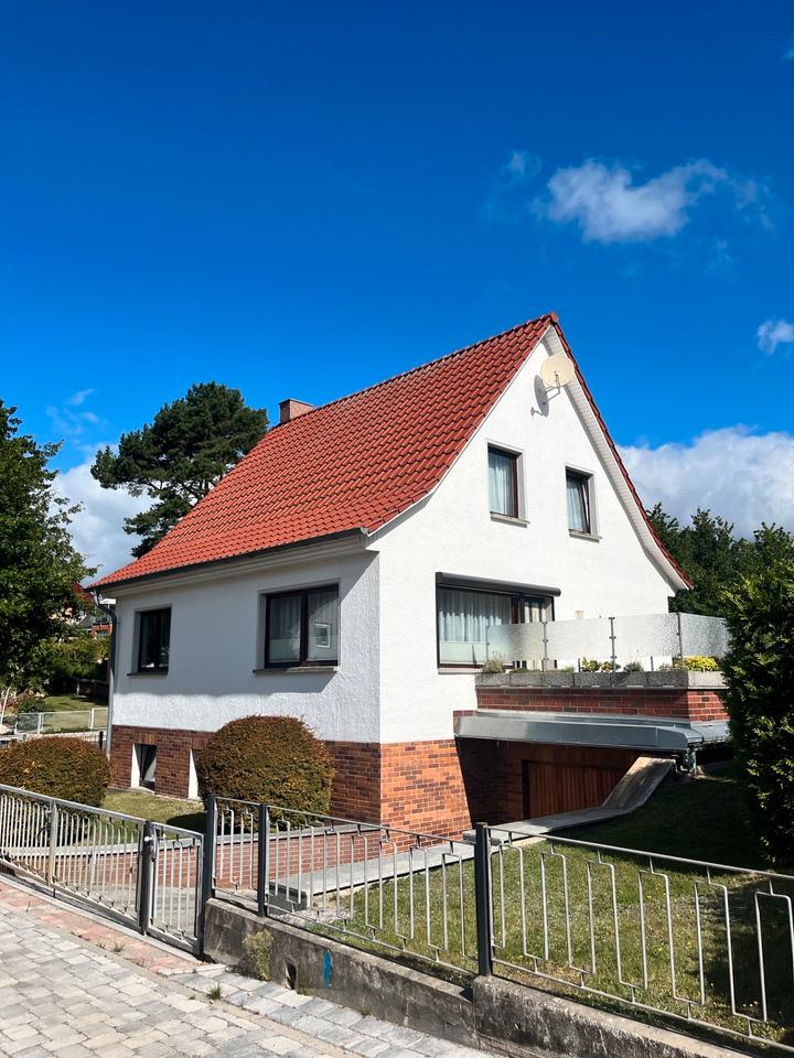 Thumbnail-Freistehendes Einfamilienhaus mit Einliegerwohnung in Binz