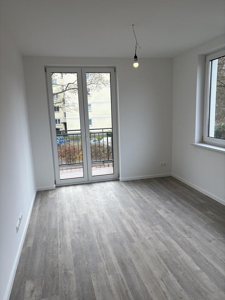 Thumbnail-40m² NEUBAU Wohnung 1. OG mit 2 Zimmer und Balkon zu vermieten in Berlin Reinickendorf Erstbezug