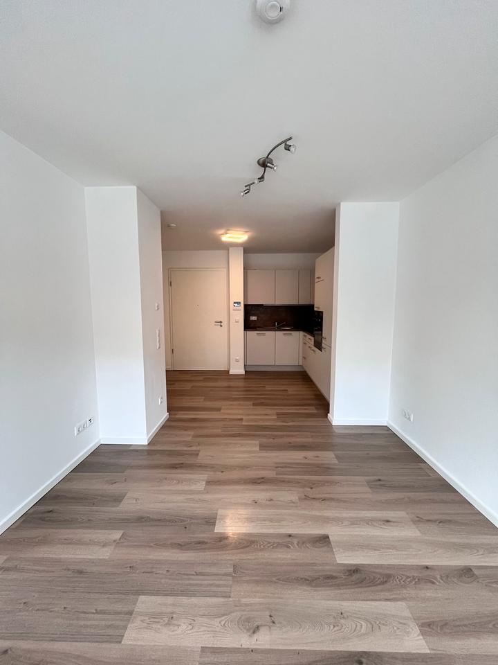Thumbnail-1,5 Zimmer EG Wohnung ab sofort verfügbar
