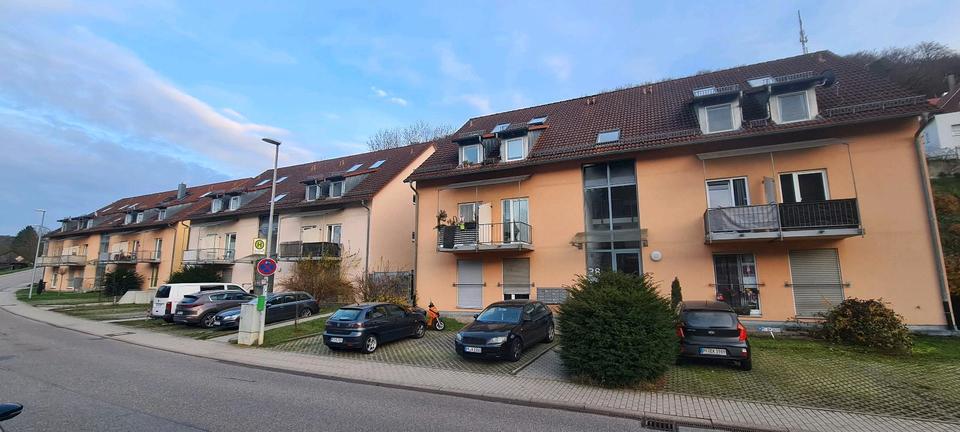 Thumbnail-Charmante 1-Zimmer-Wohnung, Balkon und Tiefgaragenstellplatz 7129