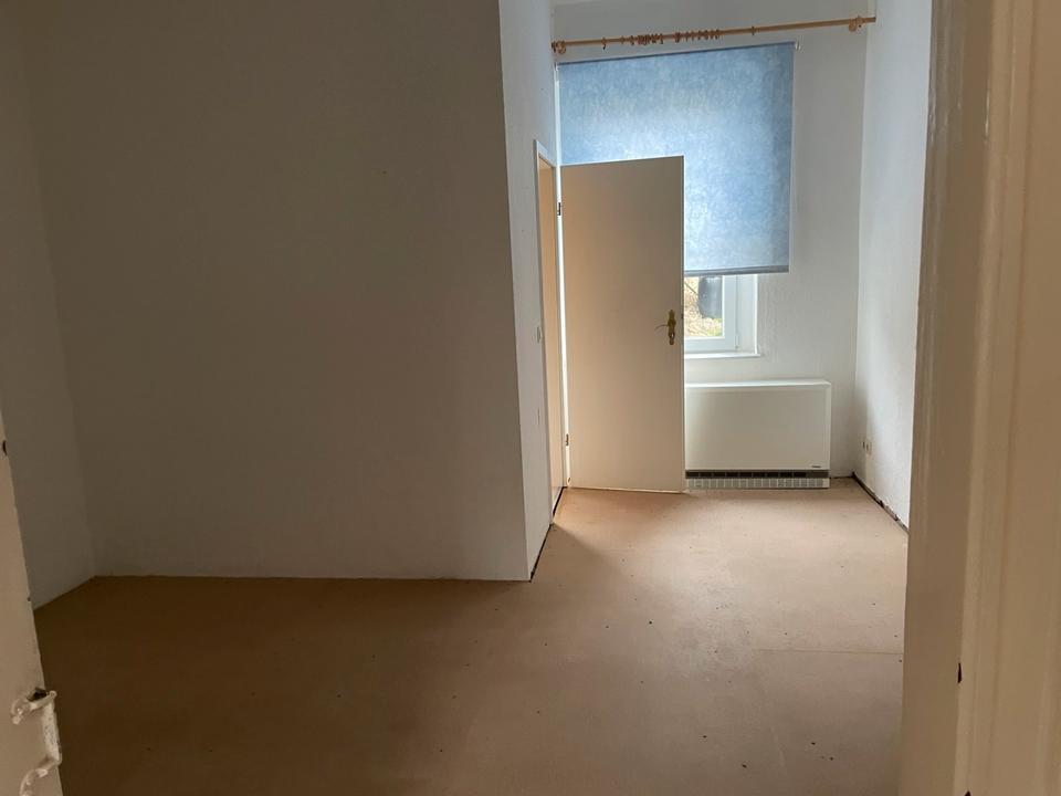 Thumbnail-Mietwohnung im Grünen mit PKW Stellplatz Garten 06295 Burgsdorf