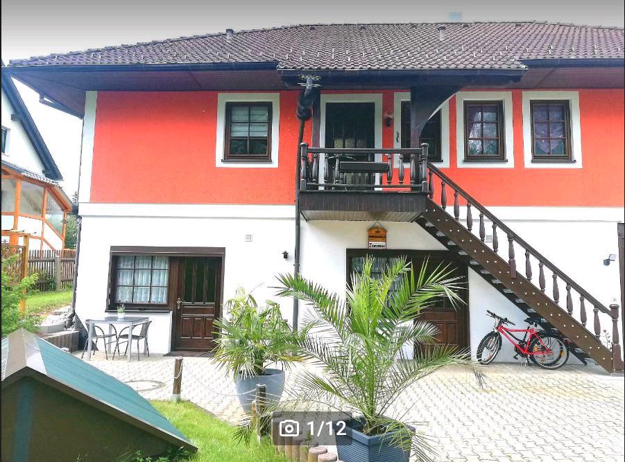 Thumbnail-Ferienwohnung Oberlungwitz Tor zum Erzgebirge Pension Unterkunft
