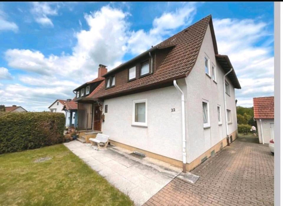 Thumbnail-Einfamilienhaus mit Garten und Garage