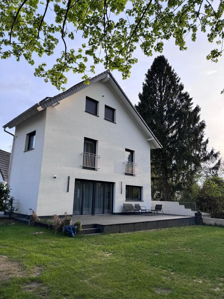 Thumbnail-Freistehendes KfW-40+ Haus von 2024 in ruhiger Lage