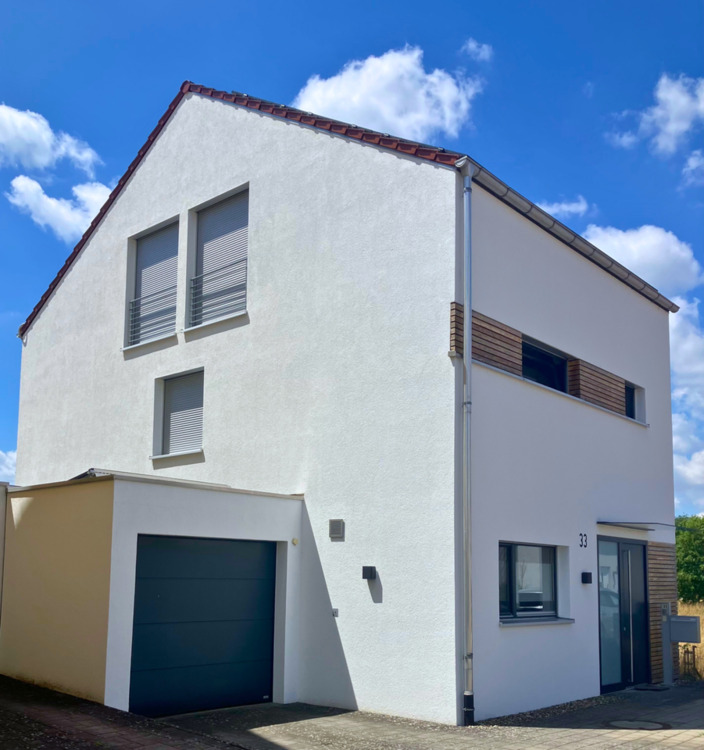 Thumbnail-Klassisch-moderne Architekten-Doppelhaushälfte in Waghäusel