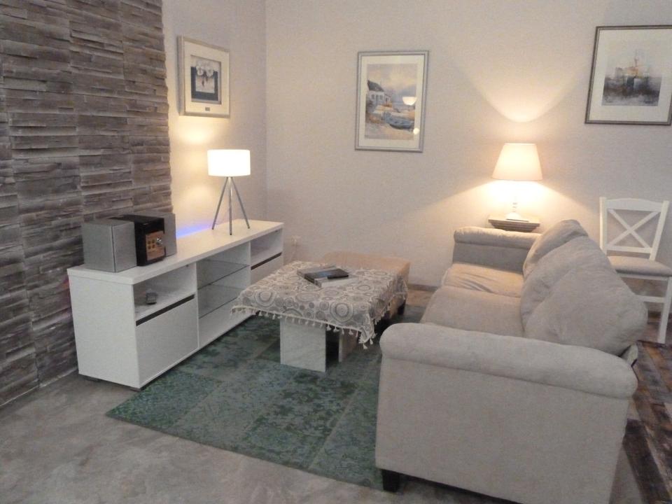 Thumbnail-Vollmöblierte SINGEL-WOHNUNG