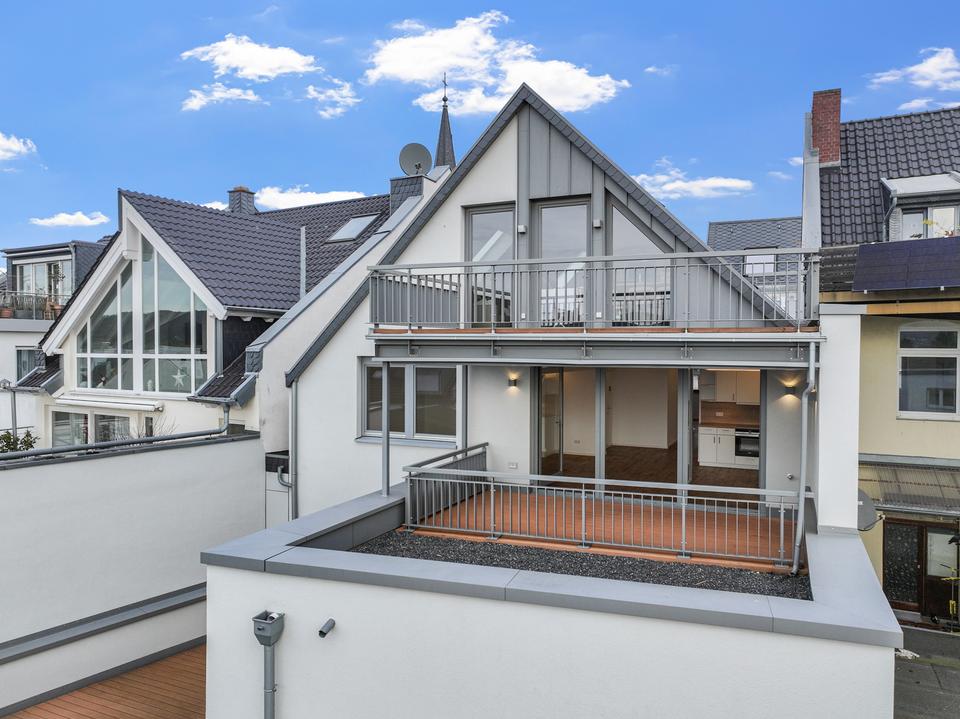 Thumbnail-Hochwertige 3-Zimmer-Wohnung mit Sonnenbalkon und Einbauküche im Zentrum Bad Honnefs - neuwertig!