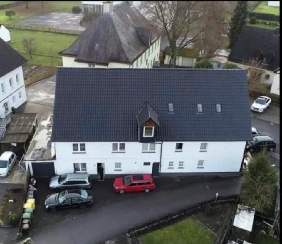 Thumbnail-Mehrfamilienhaus , Neu Renoviert!