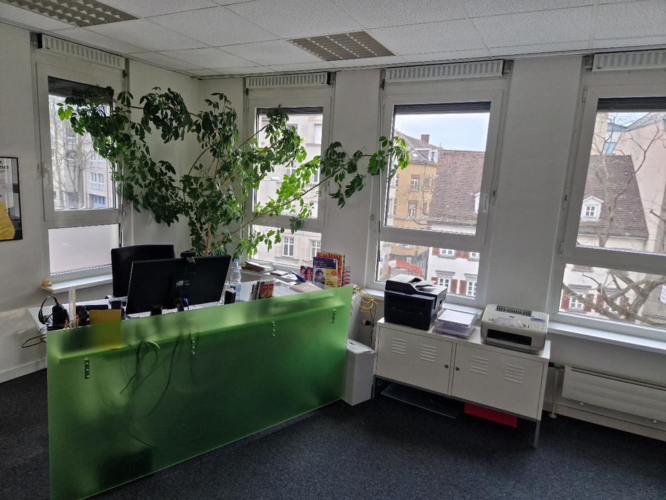 Thumbnail-Heller 20 qm Büroraum im Zentrum Stuttgart – kreativ, nachhaltig