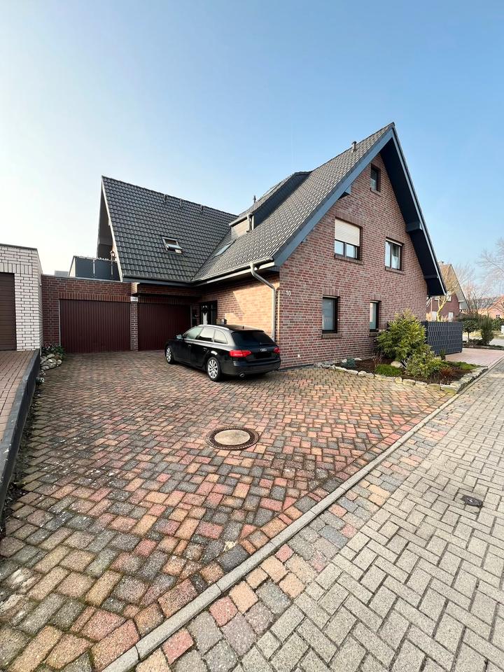 Thumbnail-Wohnung 2 ZKB mit eigener Garage