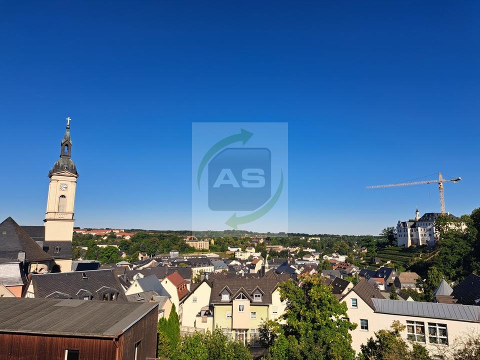 Thumbnail-Balkonblick aufs Schloss