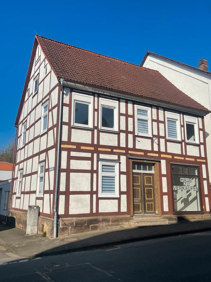 Thumbnail-Einzugsfertiges ! Wohnhaus mit Gewerbe,Lager (sep.Eingang),Garage