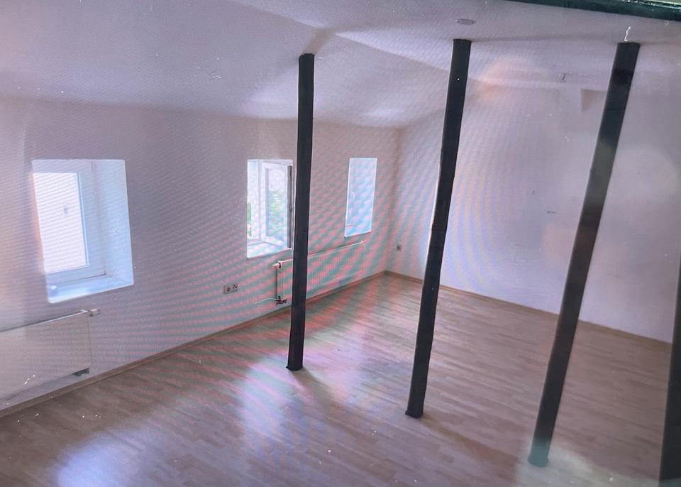 Thumbnail-Dachgeschosswohnung in schöner, gepflegter Lage SONDERSHAUSEN,