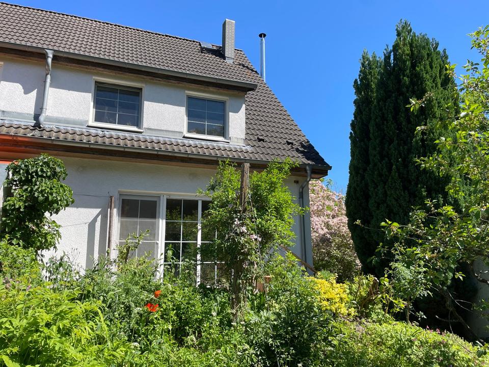 Thumbnail-Doppelhaushälfte mit Garten, Berlin Spandau-Staaken, von Privat
