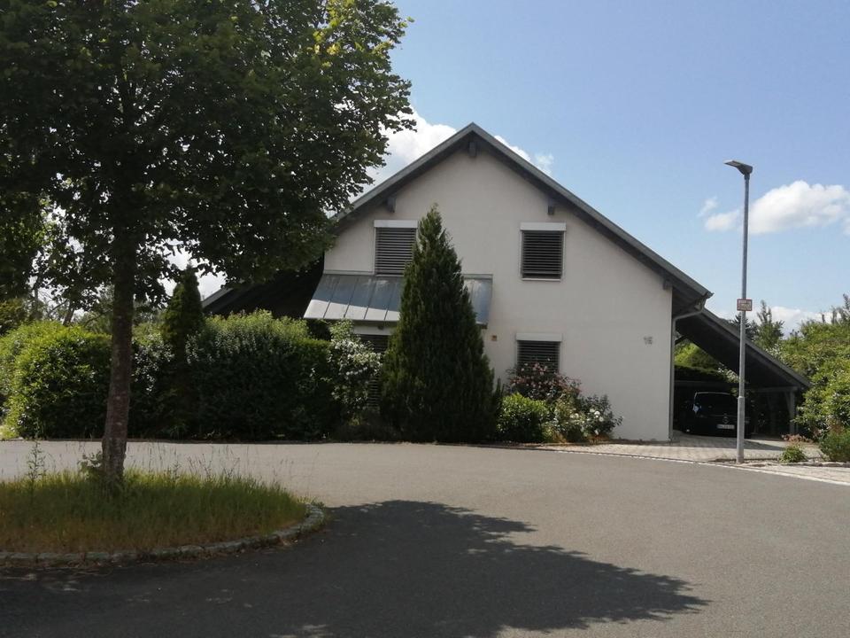 Thumbnail-Einfamilienhaus mit Keller in idyllischer Lage