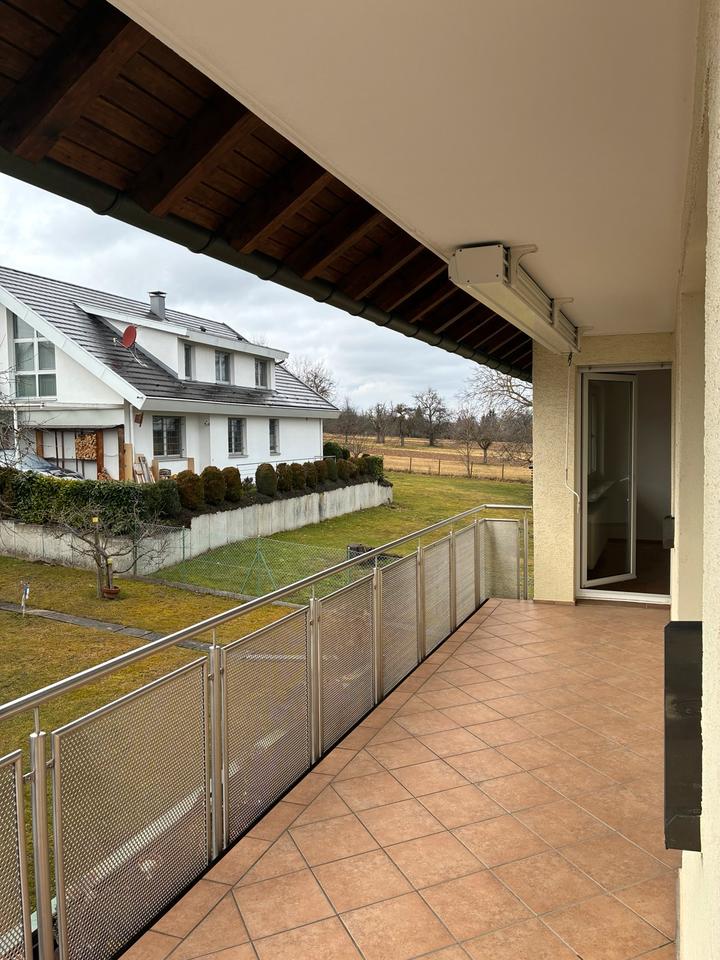 Thumbnail-Gepflegte 4-Zimmer-Wohnung mit Balkon im 1. OG in Filderstadt