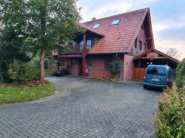 Thumbnail-Wunderschönes Landhaus in Ostrhauderfehn, 197m² -KEINE MAKLER!
