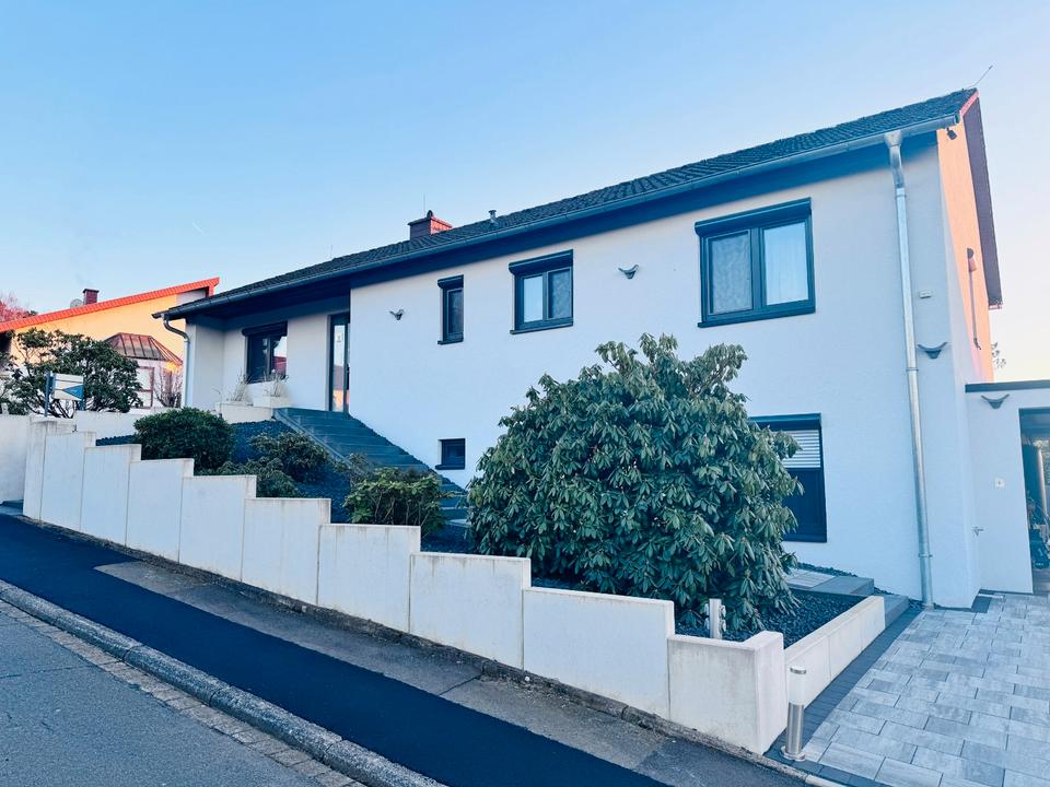 Thumbnail-Luxuriös kernsaniertes Wohnhaus in Bad Soden-Salmünster mit zwei