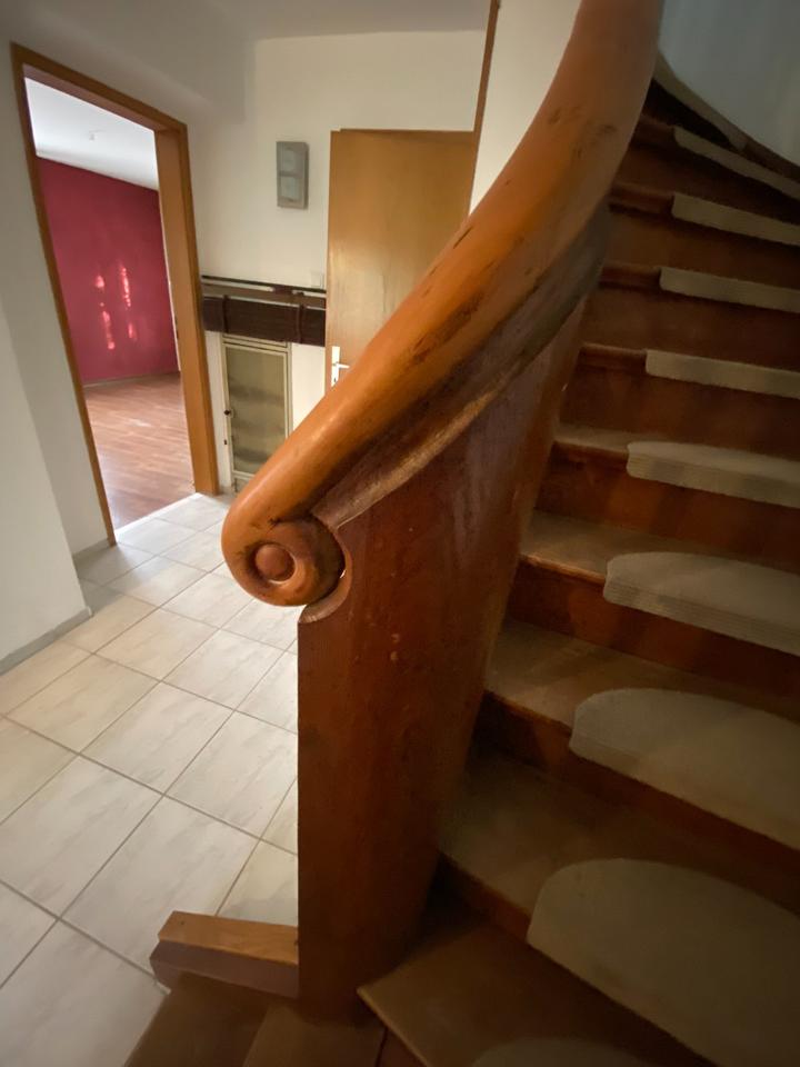 Thumbnail-Doppelhaushälfte mit Garten in Leonberg (zentrale Lage)