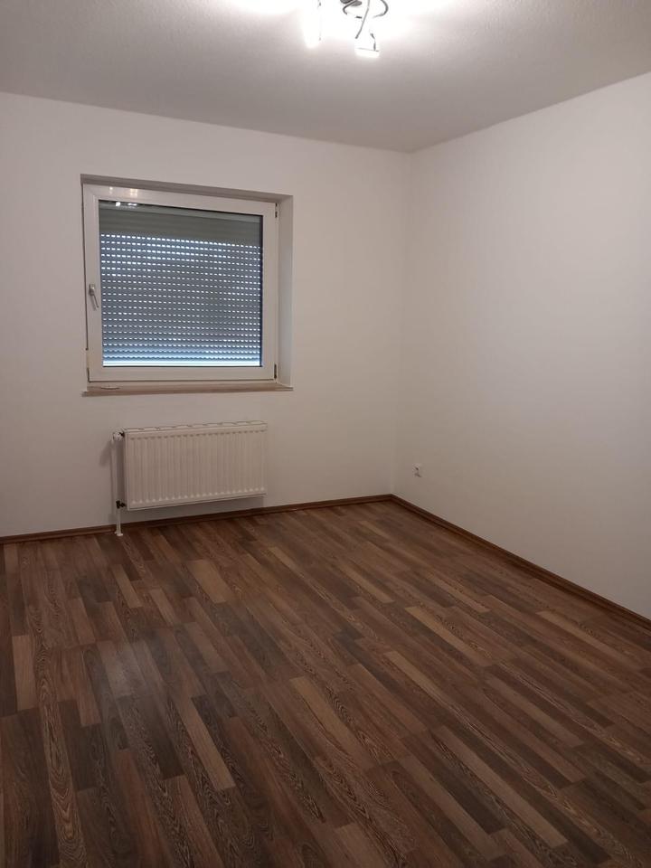 Thumbnail-Frisch gestrichene 3-Zimmer-Wohnung – sofort bezugsfrei