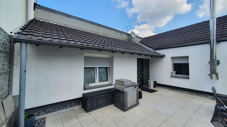 Thumbnail-Repräsentatives Wohnen (132 m2) & Arbeiten (120 m2)