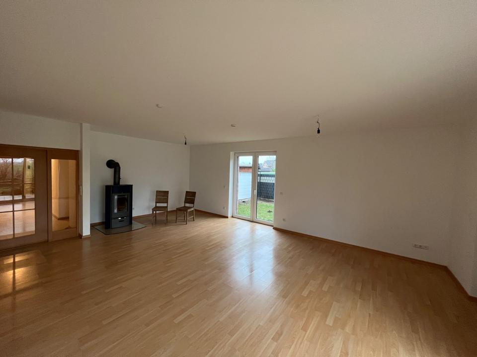 Thumbnail-Moderne 3-Zimmer Erdgeschosswohnung mit Terrasse