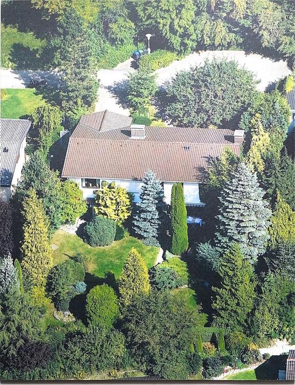 Thumbnail-Elegantes Einfamilienhaus im Landhausstil