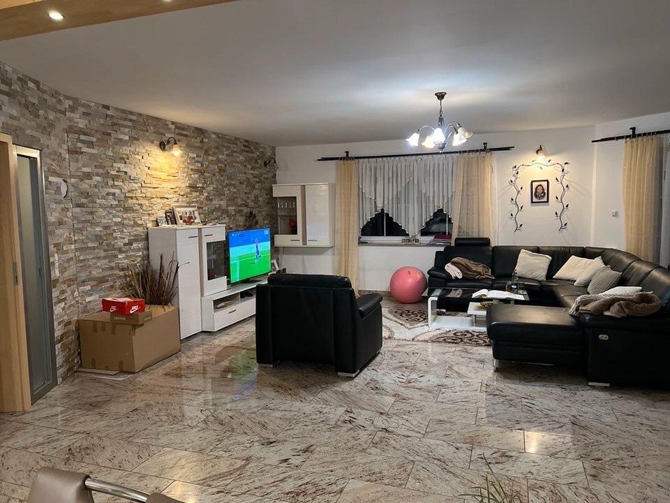 Thumbnail-Haus zur vermieten