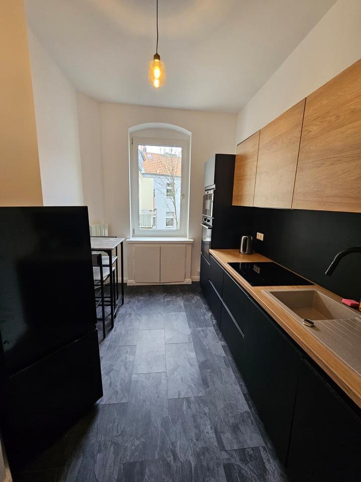 Thumbnail-2 Zimmer Altbauwohnung- Erstbezug nach Komplett- Sanierung