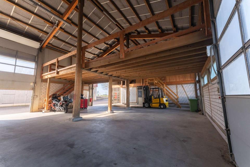 Thumbnail-Gewerbehalle mit über 280m² Nutzfläche