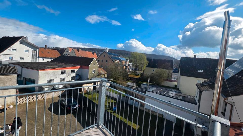 Thumbnail-Renovierte helle DG Wohnung in Weißenburg