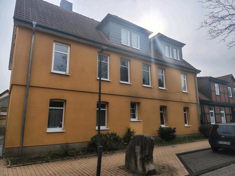 Thumbnail-Mehrfamilienhaus