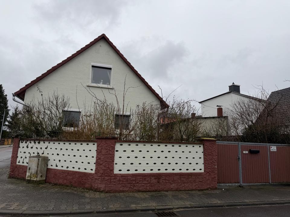 Thumbnail-2 FH mit großer Scheune u. Nebengebäuden in toller Feldrandlage!